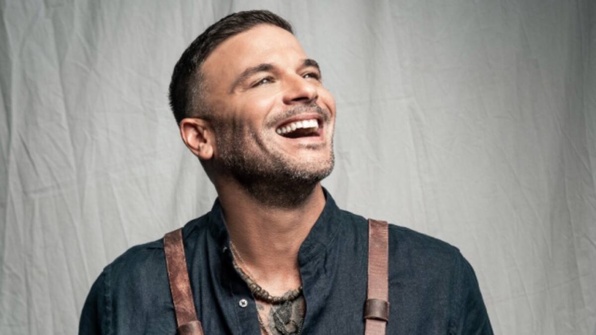 Pedro Capó presenta "MUNAY"