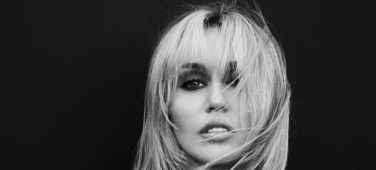 Miley Cyrus, candidata a la lista con 'Bass persuades'.
