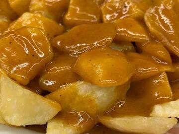 Alberto Chicote publica la receta definitiva de Patatas Bravas