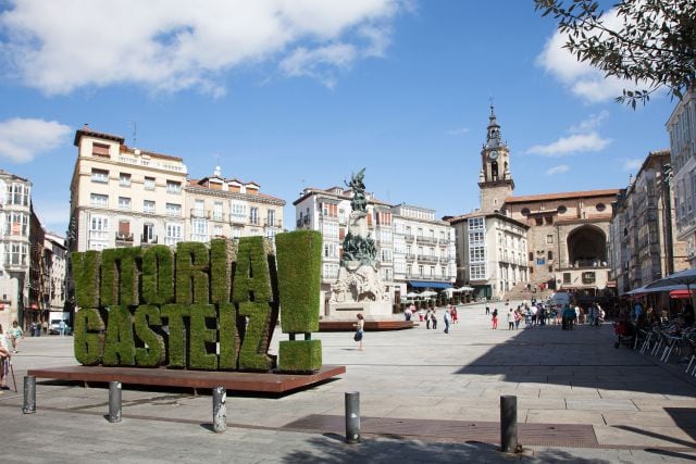 Plaza de la Virgen Blanca de Vitoria-Gasteiz