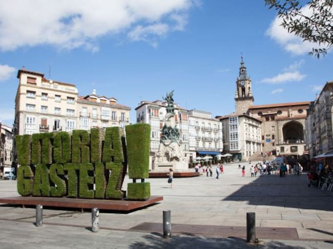 Plaza de la Virgen Blanca de Vitoria-Gasteiz