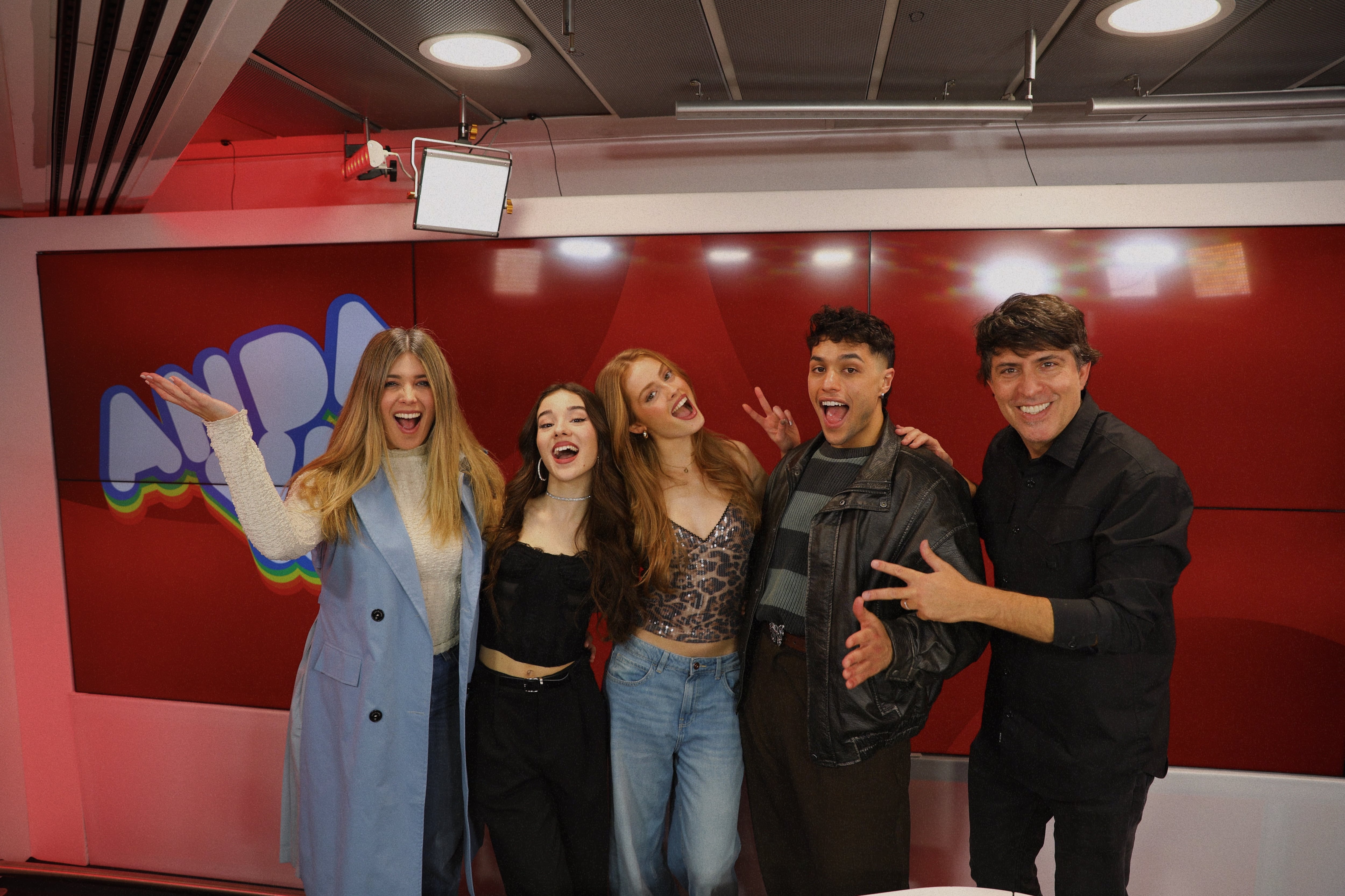 Cristina, Tinho y Olivia en 'Anda Ya' con Dani Moreno y Cristina Boscá