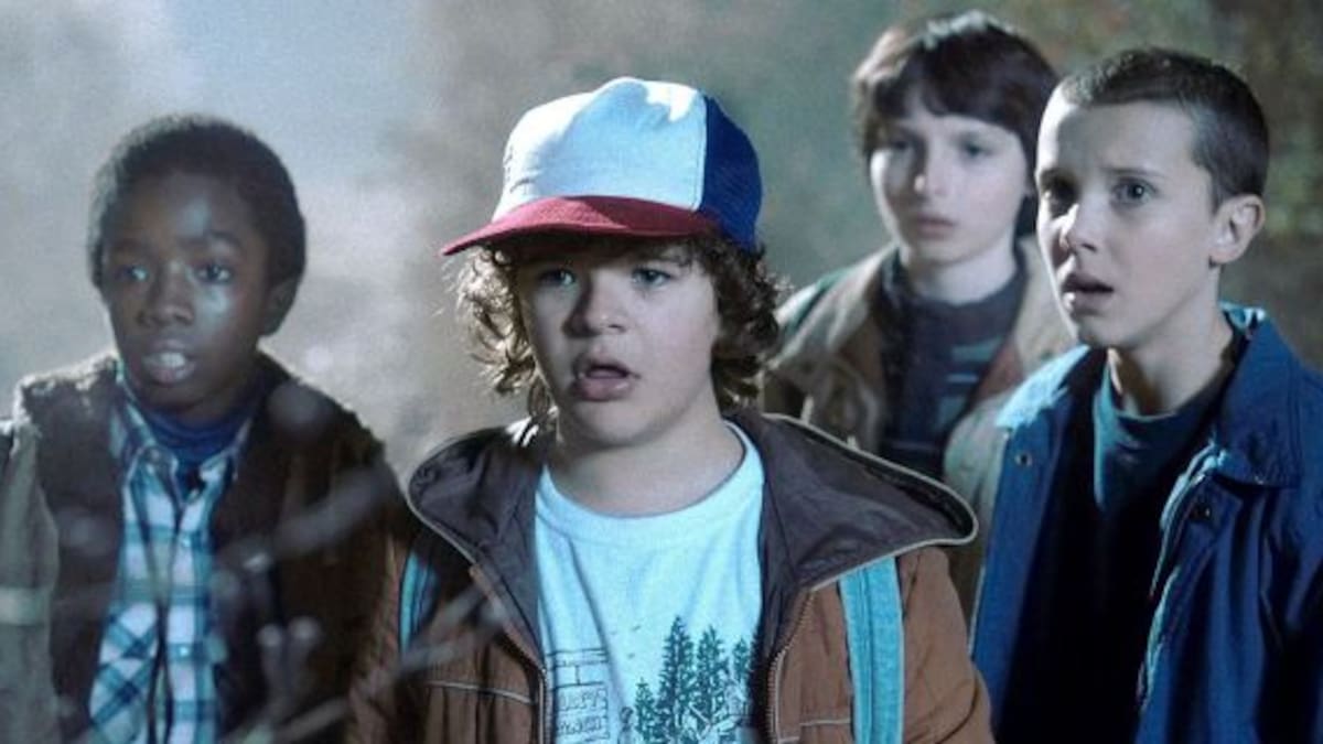 ¡Un actor de Stranger Things toca un cover de Pearl Jam!
