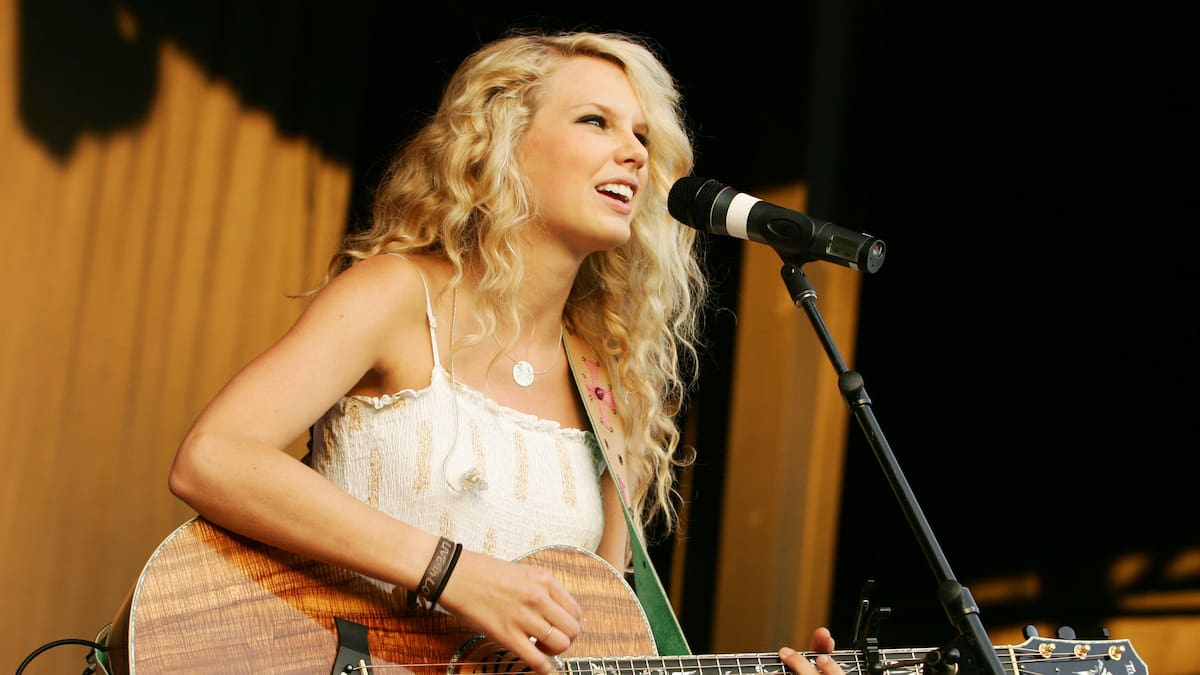 El misterio de 'Our Song' de Taylor Swift que sigue sin resolverse 20 años después: ¿quién fue el chico de la canción?