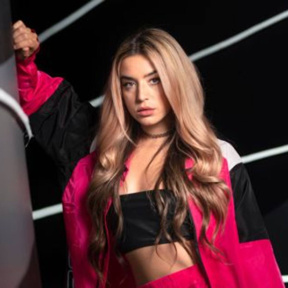 Lola Índigo confirmó que se viene nueva música en 2022