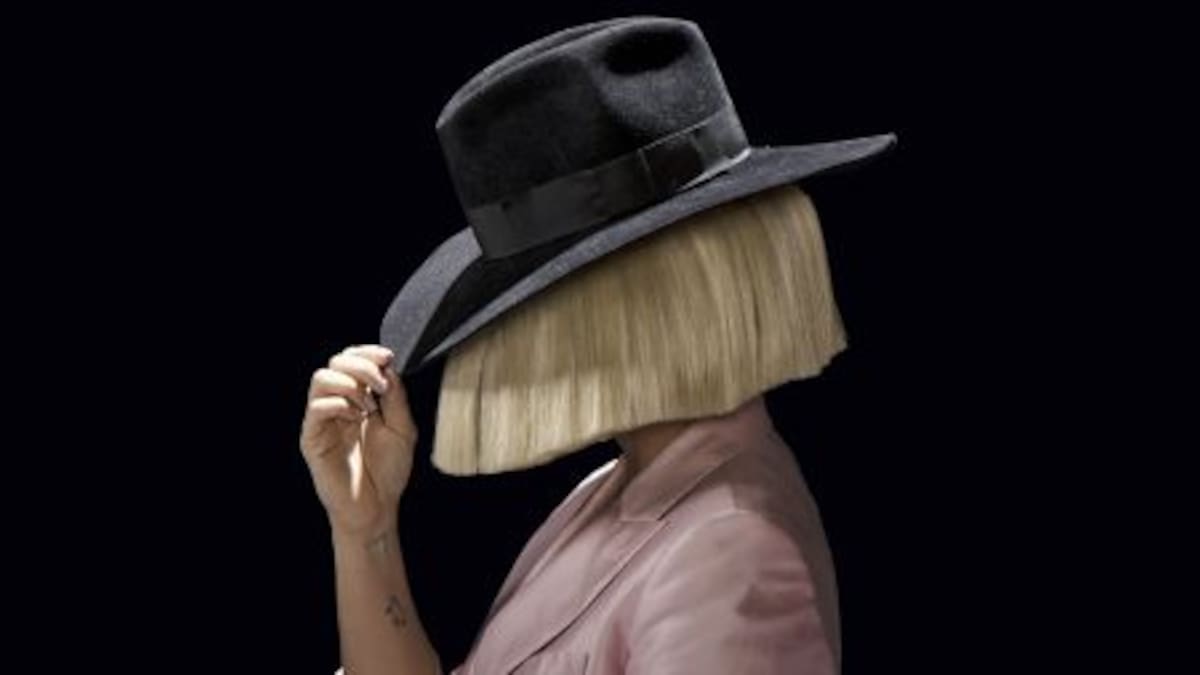 Este loro canta como Sia!