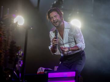 La inesperada colaboración de Manuel Carrasco y Carín León en ‘No me llores’, beber para olvidar