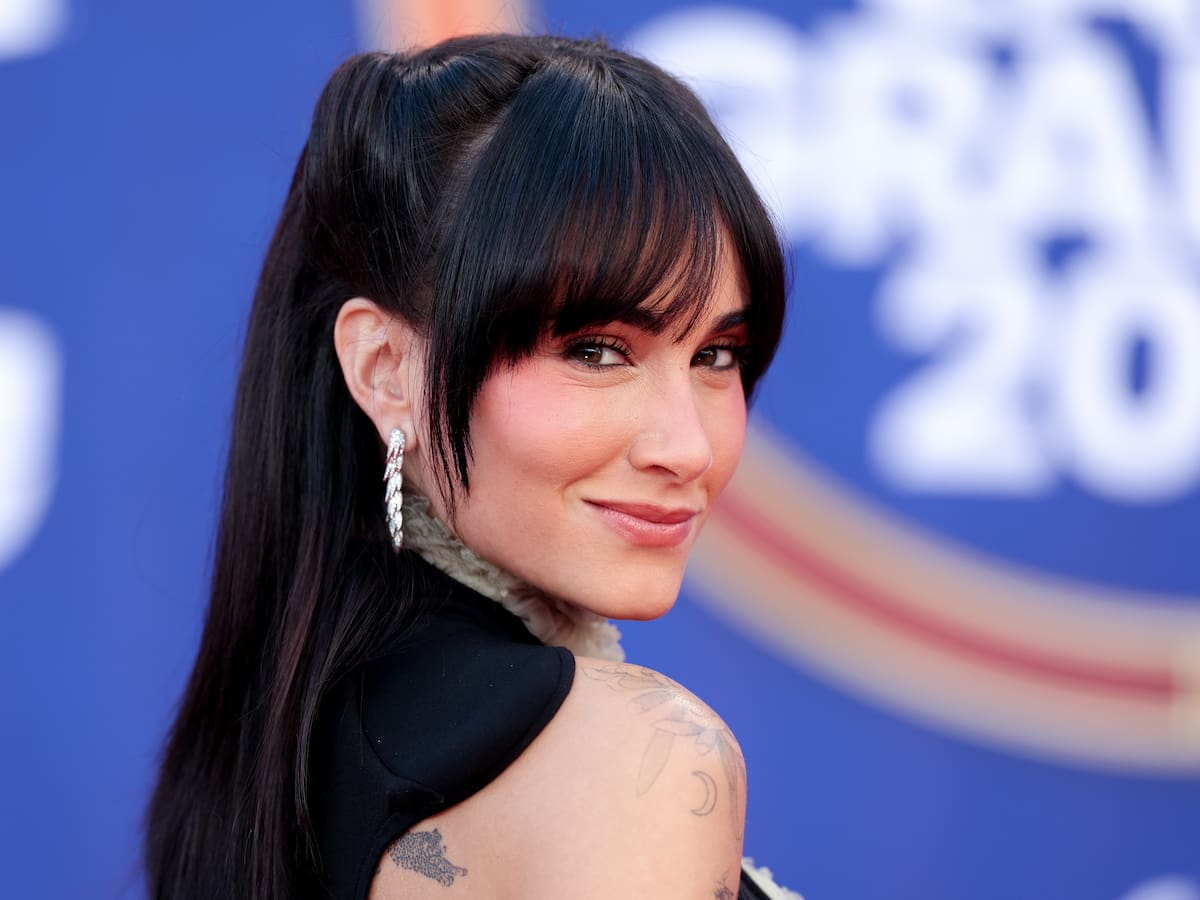 Aitana nos trae por sorpresa el videoclip de 'Superestrella', aunque no es como nos esperábamos, es mejor