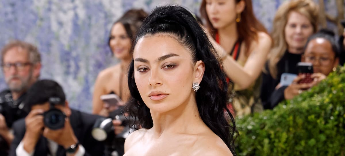 Charli XCX en la Met Gala, 4 de mayo de 2026, en New York (Photo by Taylor Hill/Getty Images)