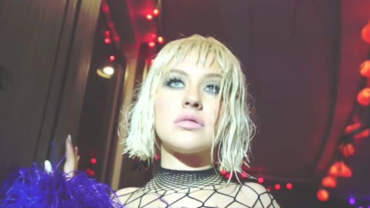 Christina Aguilera vuelve al estilo Moulin Rouge