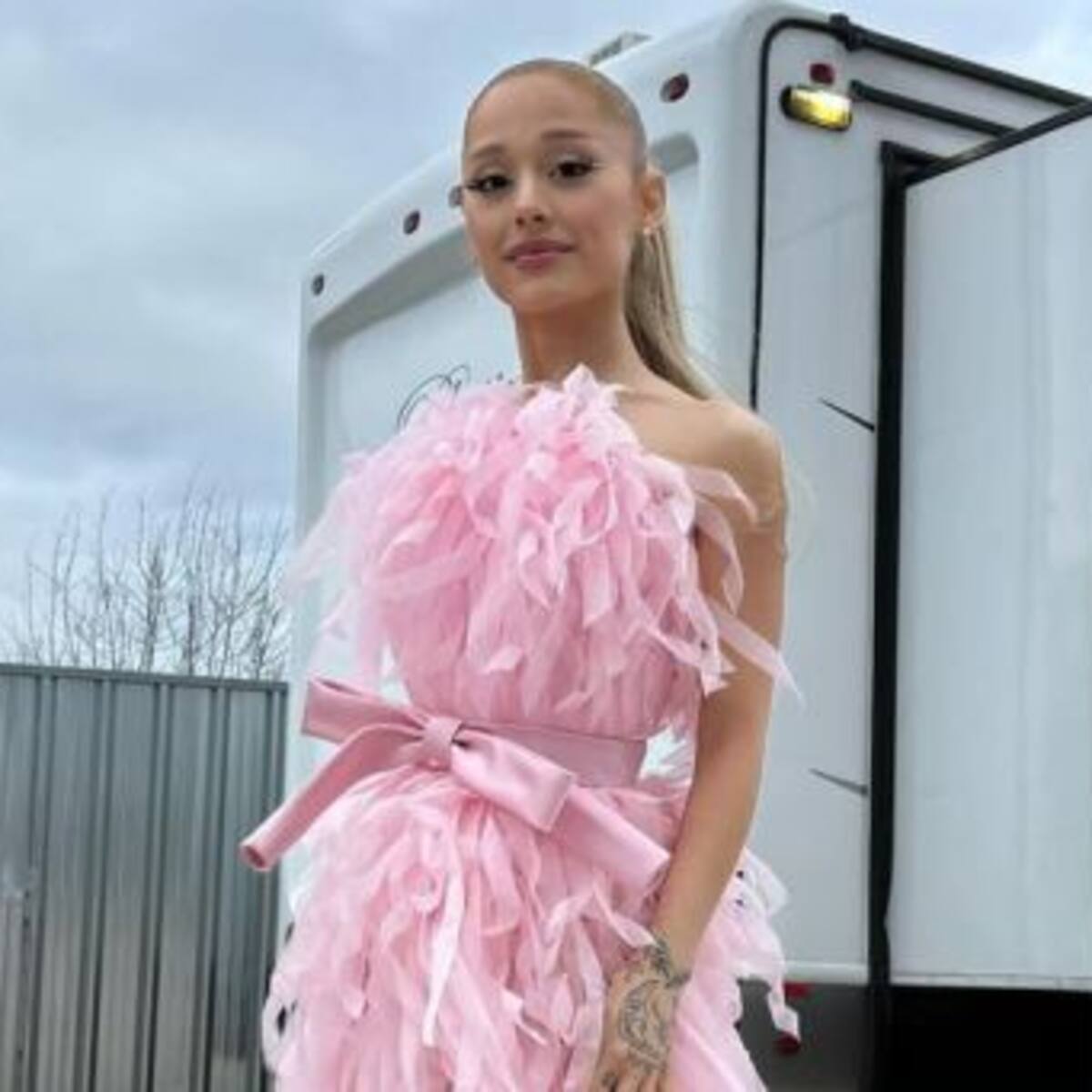 Ariana Grande aseguró que no lanzará otra canción hasta que salga su nuevo disco