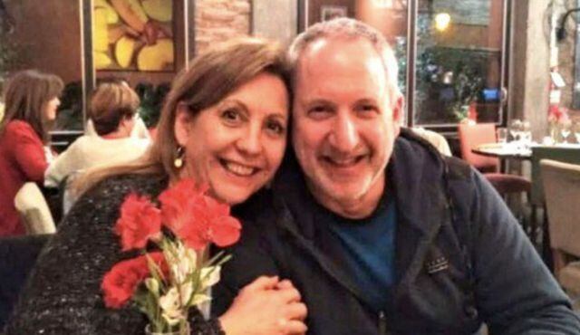 Fueron novios a los 15 años, 33 años después se reencuentran y se comprometen