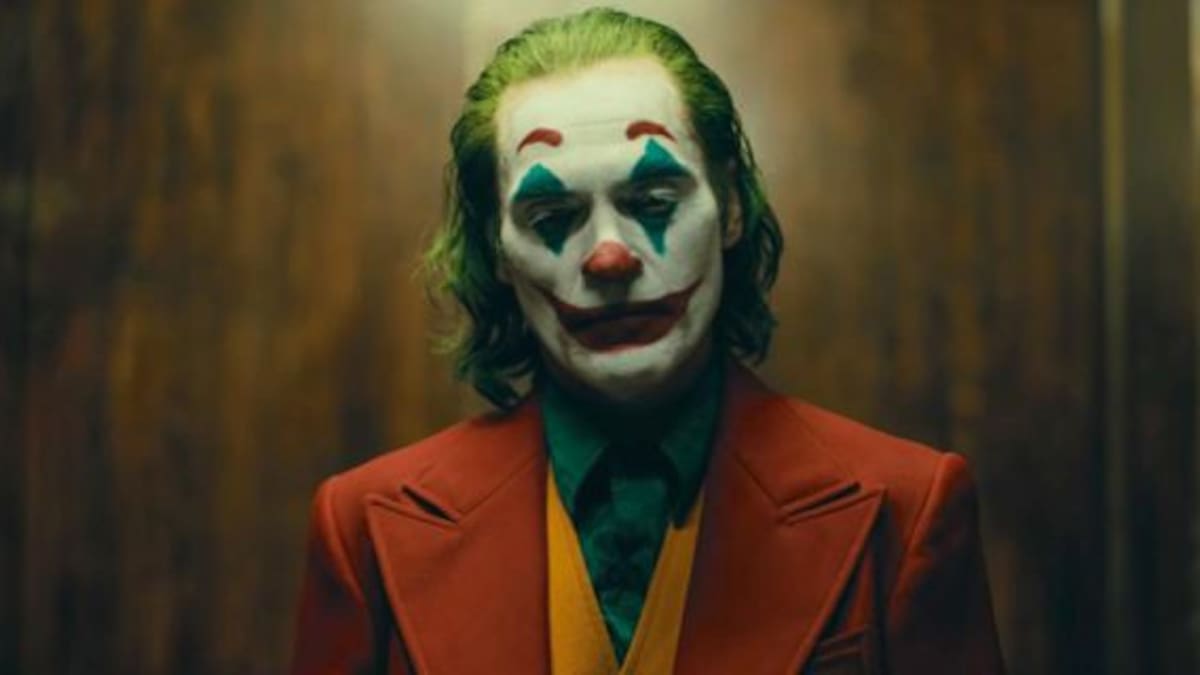 Quiso imitar el baile del Joker y terminó en el piso