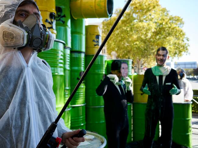 La acción denuncia un tratado “extractivista y neocolonial” (foto: Miguel Hernández Lucas/Ecologistas en Acción).