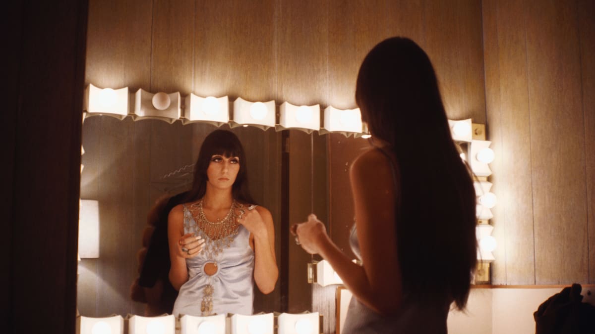 Las almas "crueles y perversas" que inspiraron a Cher para 'Sisters of Mercy' desde un oscuro orfanato católico de Pensilvania