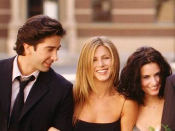 EL CORTE DE PELO ‘EL RACHEL’ DE LA PRIMERA TEMPORADA DE ‘FRIENDS’ ESTÁ DE MODA