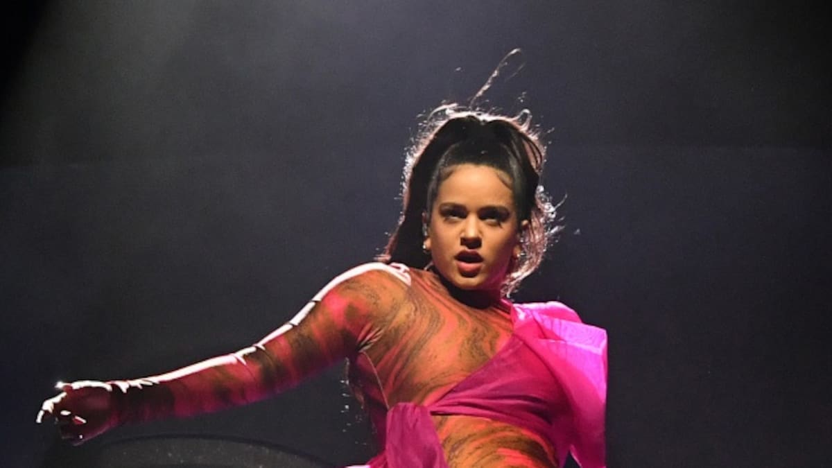 Rosalía estrena "Juro Que"