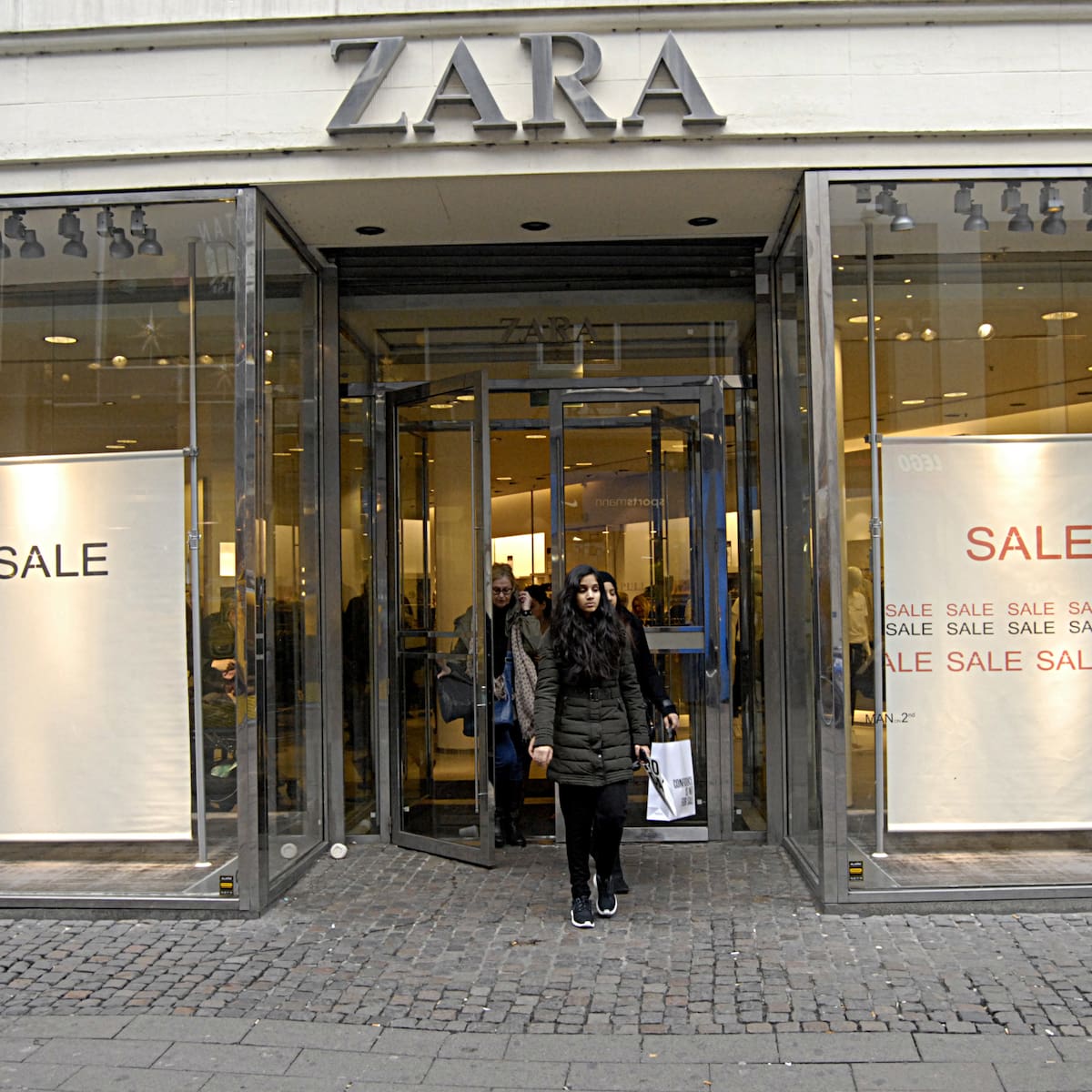 ¿A qué hora se cierra la página de Zara, Pull&Bear, Stradivarius y Bershka antes de las rebajas de verano 2026?