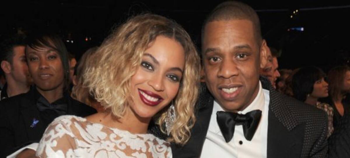 El beso de Beyoncé y Jay-z arriba del escenario!