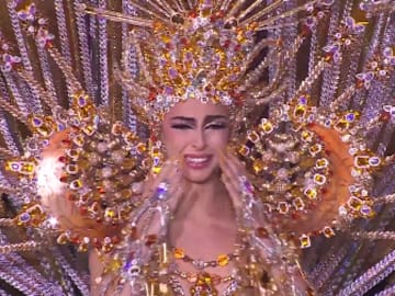 Carla Castro, nueva Reina del Carnaval de Tenerife 2026: así ha sido su fantasía 'Icónica'