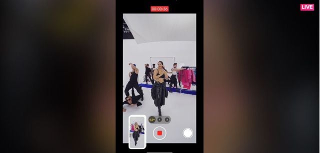 Estreno de Motomami de Rosalía en TikTok. Fotograma de la actuación de La combi Versace.