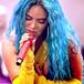 Las lágrimas de Karol G en el “mejor momento” de su vida sobre el escenario