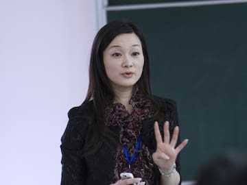 5 CONSEJOS PARA PERDER EL MIEDO A HABLAR EN PÚBLICO