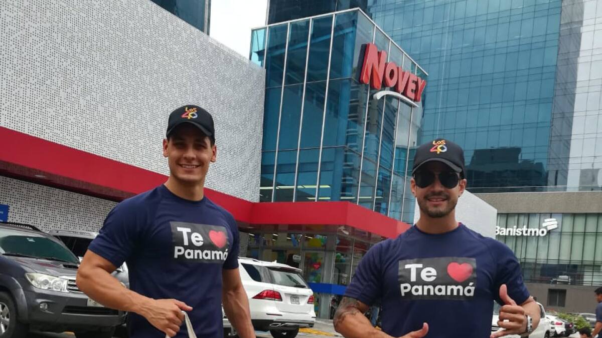 Fórmula 40 junto a Novey