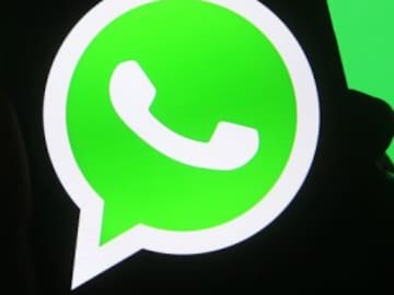 El truco para “salir” de un grupo de WhatsApp sin que el resto lo sepa