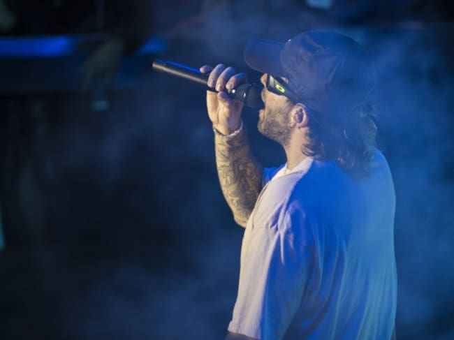 Feid, durante su actuación en la sala Panda de Madrid.