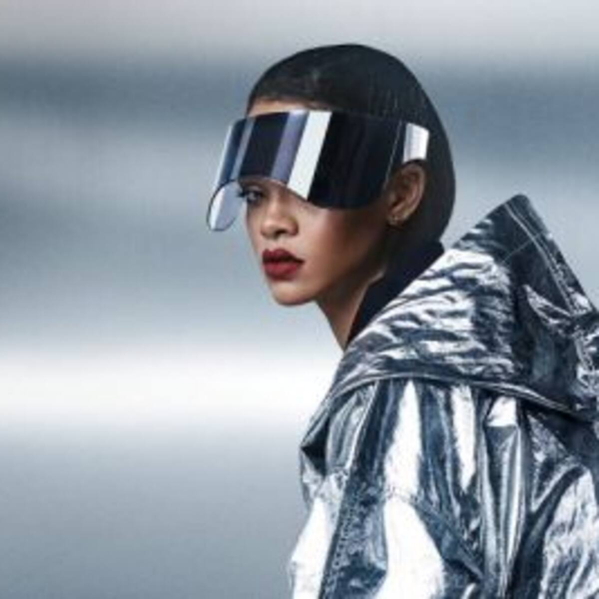Rihanna es la ganadora de la... Zapatilla del Año?