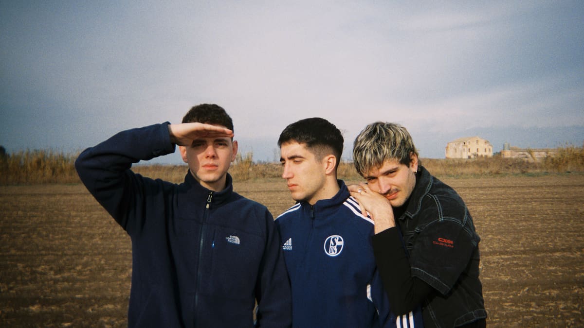 Vittara presenta 'Iguals': un cant a l’amor compartit i a la bellesa del temps coincidit