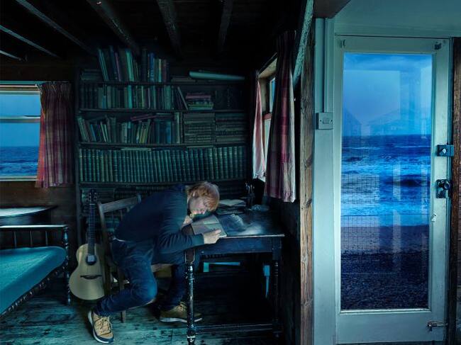 Ed Sheeran en una imagen promocional de Subtract.
