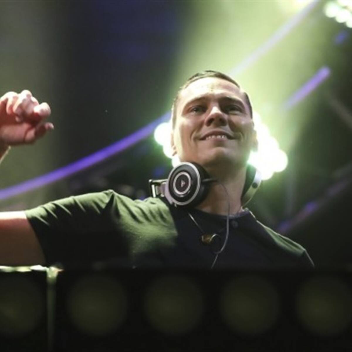 Tiësto con Icona Pop