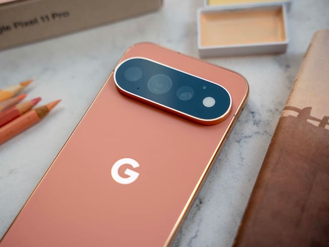 Google Pixel 11 Pro en color 'Arenisca'