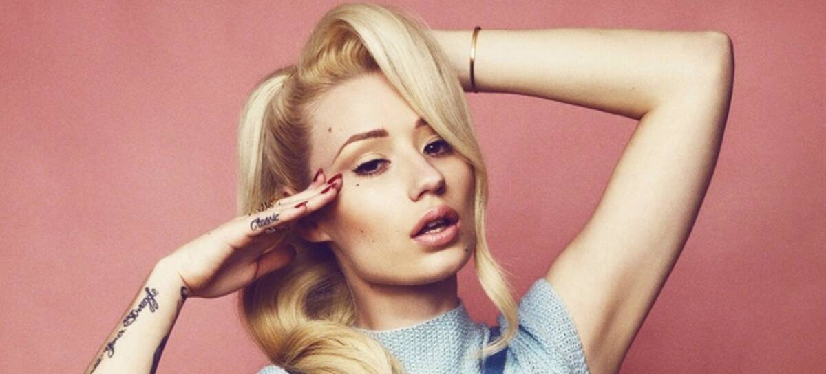 Iggy Cumple 26 años