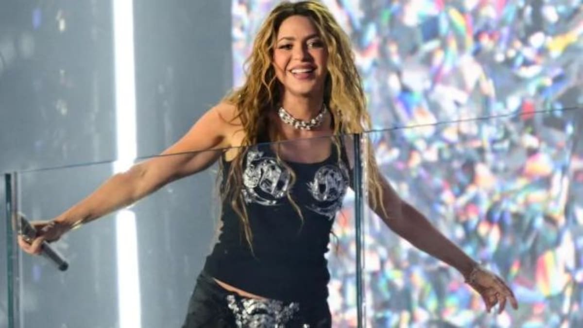 Shakira sorprendió a sus fans con un show gratuito en Times Square