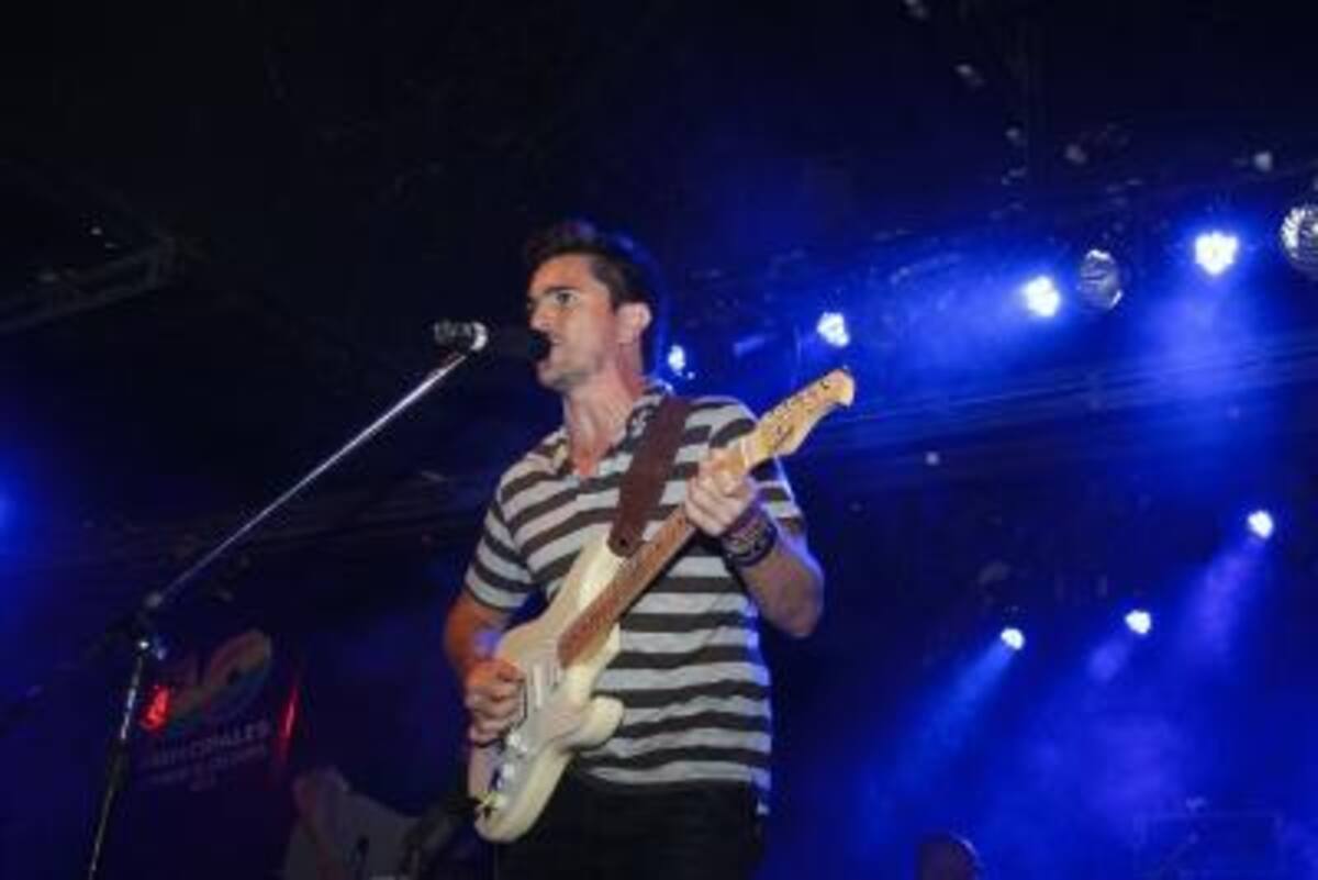 Show Juanes