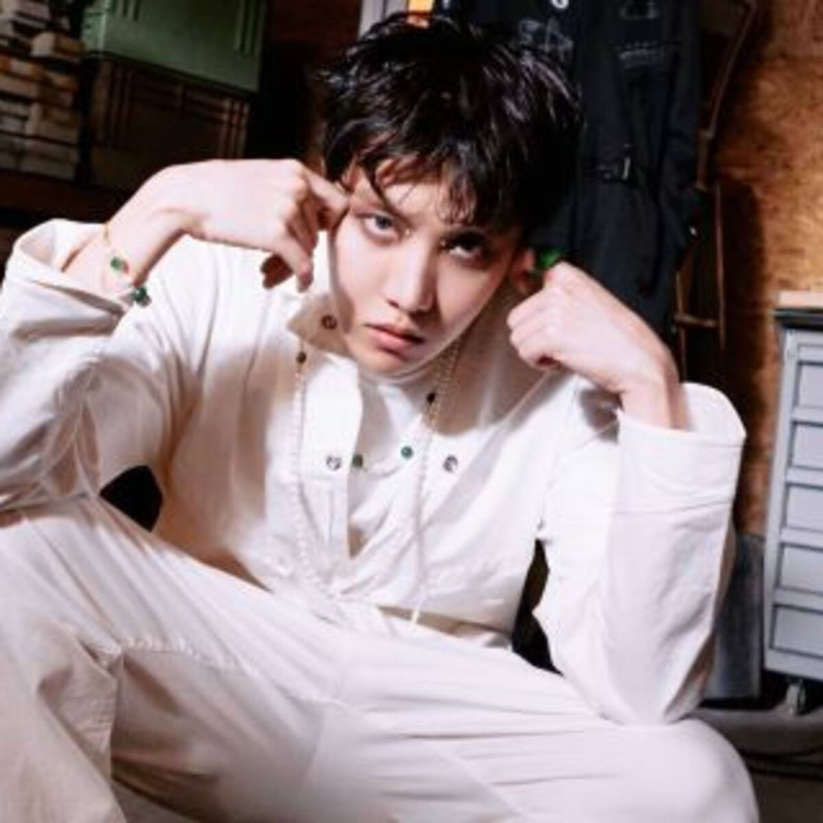 J-Hope de BTS comparte el proceso creativo de su primer álbum en un nuevo documental