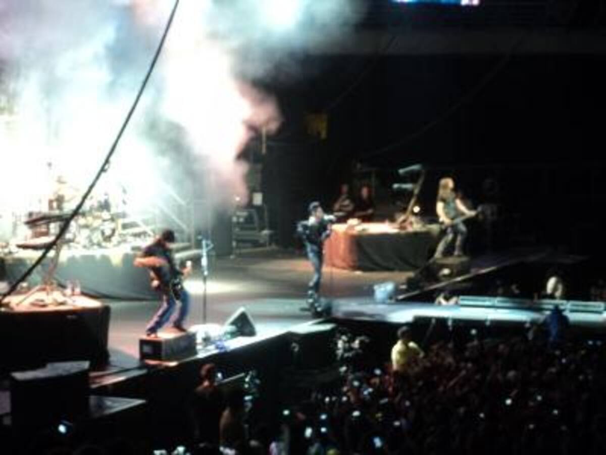 Show Tokio Hotel