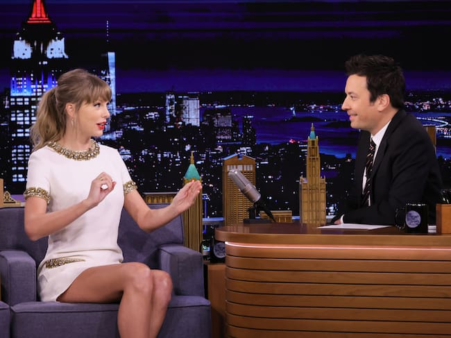 Taylor Swift durante su visita a 'The Tonight Show con Jimmy Fallon' en 2021.