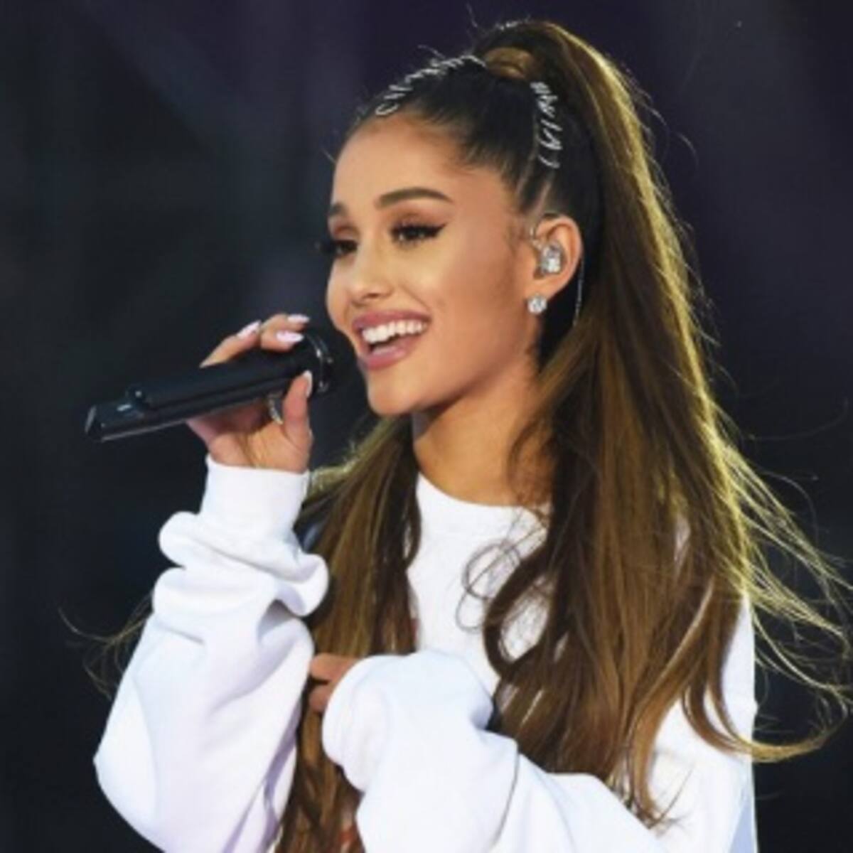 Así se ve Ariana Grande con su nuevo cambio de look