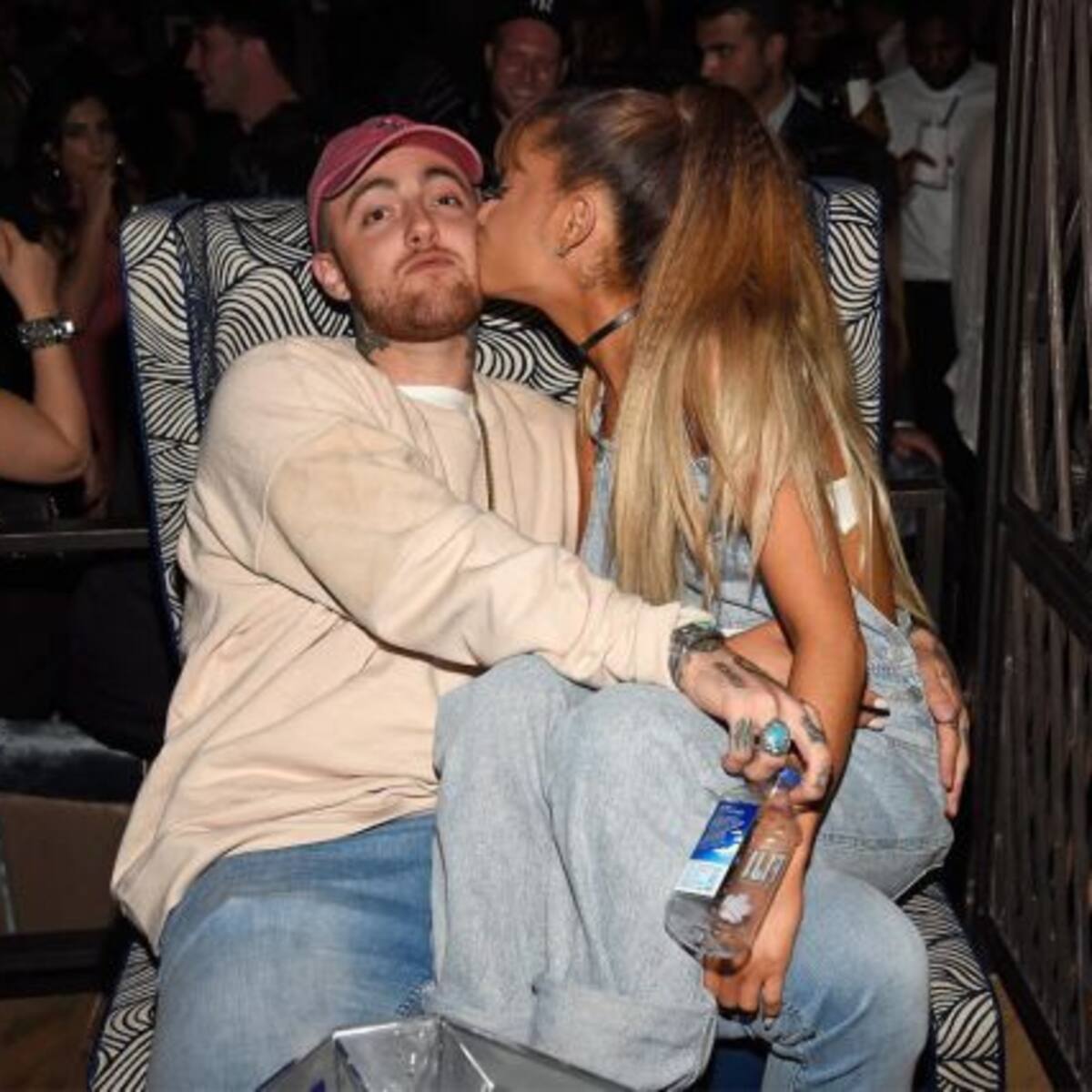 Ariana Grande se incomoda al hablar de su novio