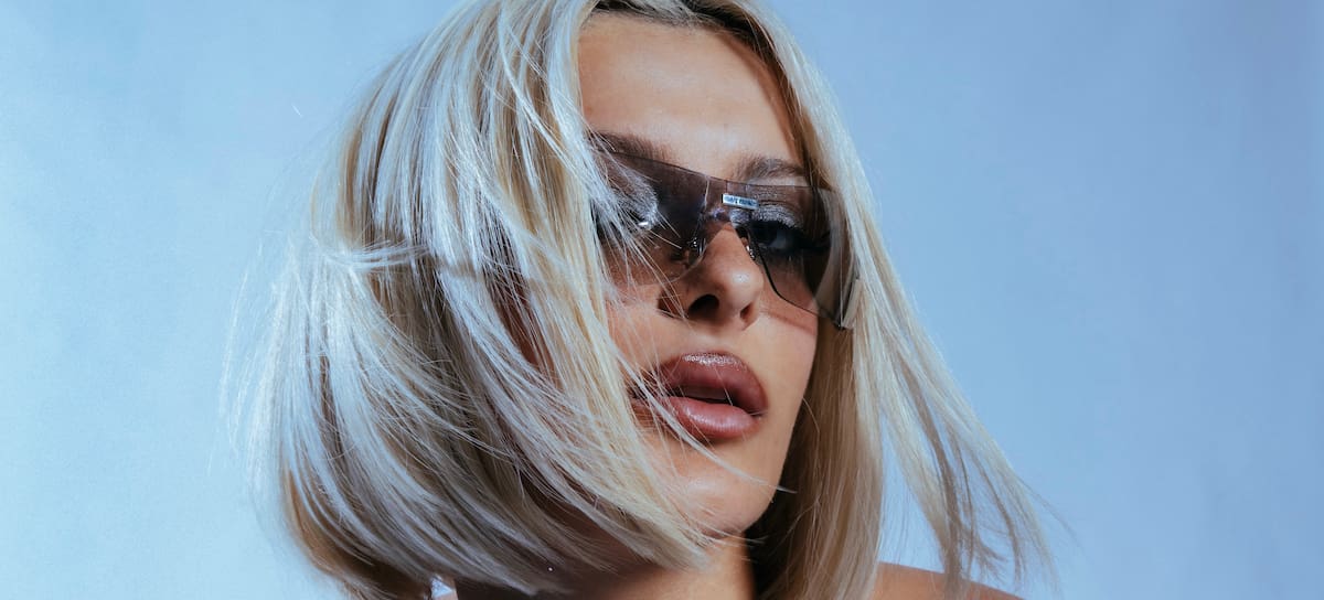 Imagen promocional 'New Religion' de Bebe Rexha.
