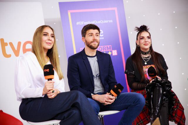 Los presentadores del Benidorm Fest 2023