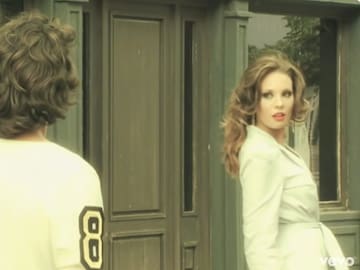 Así protagonizó Jessica Bueno el videoclip de un triunfito antes de saltar a la fama