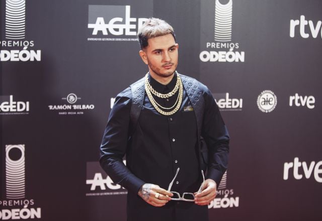 Omar Montes en los premios Odeón