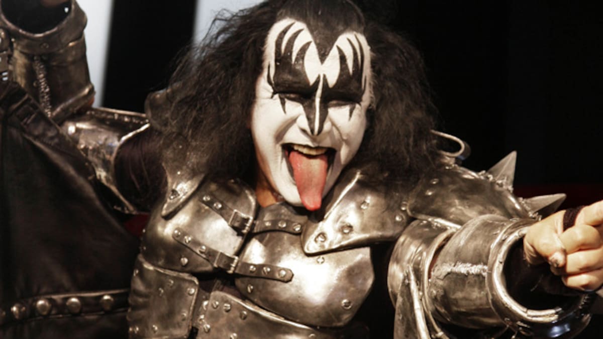 El líder de Kiss "se injertó una lengua de vaca"