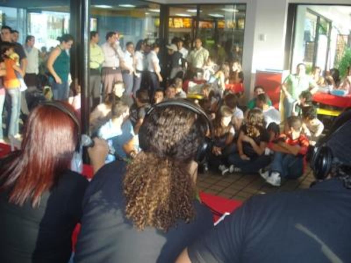 Mc Donald's Segundo Aniversario de La Hora sin Nombre
