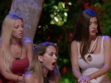 Las chicas de ‘La Isla de las Tentaciones 4’ viven su primera hoguera: desde una ‘friendzone’ a un abandono